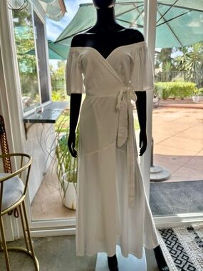 L*Space Panama Maxi Dress Flowy Off or on the Shoulder size small